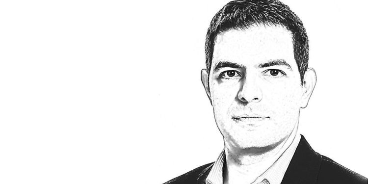 Review: Sohrab Ahmari’s New Attack on Laissez-Faire Liberalism