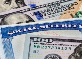 Welfare Payments and Foreign Policy Fears Are the Only Things Holding America Together