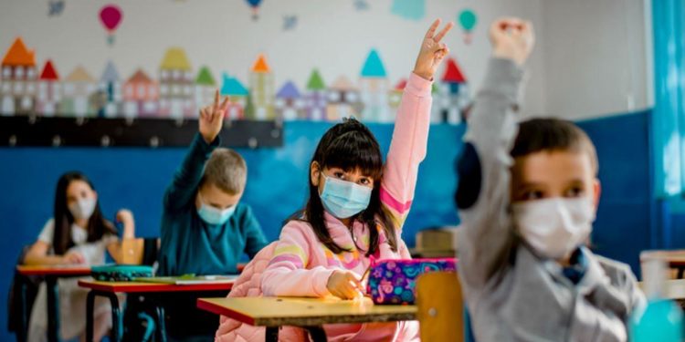 Age-Adjusted Mortality Is at 2004 Levels. Yet They Tell Us Covid Is Worse Than the 1918 Flu.