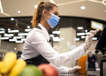 Real Wages Plummet as Inflation Hits the US Recovery