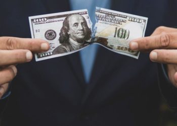 Keynesians and Market Monetarists Didn’t See Inflation Coming