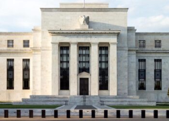 The Fed’s Current Monetary Stance Will Lead to Stagflation, Not Deflation