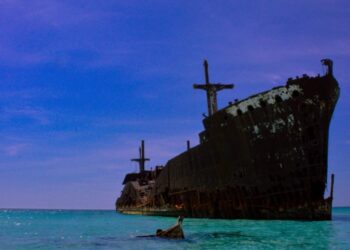 Kish Me Once, Kish Me Twice