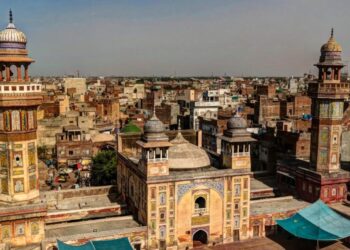 Inflation in Pakistan: Follow the Money