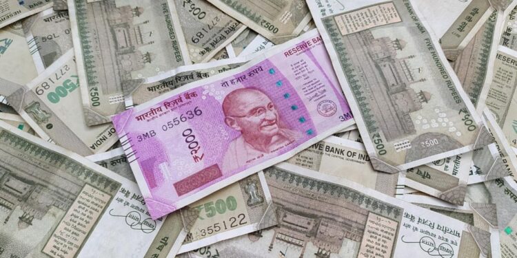 Capitalism Has Improved Life in India, but the Spirit of Collectivism Still Dominates