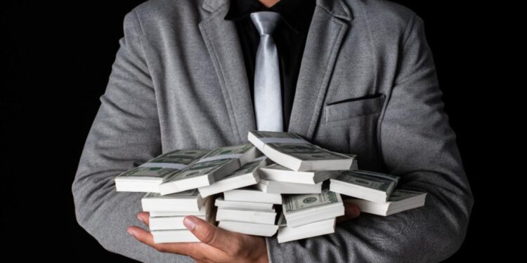 Who Are the Wealth Destroyers, Politicians or Billionaires?