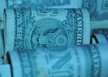 What If the Dollar Falls?