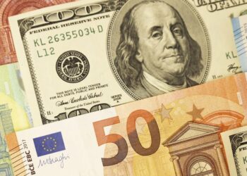 Why the Dollar Still Beats the Euro and the Yuan