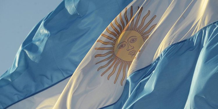 Will Dollarization Work in Argentina?