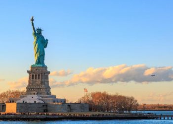 Remembering the Great Henry Hazlitt on His Birthday