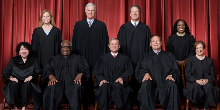 Conservatives Shouldn’t Assume the Supreme Court Will Save Trump