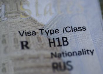 Not Indentured: Most New H-1B Hires Are Changing Jobs