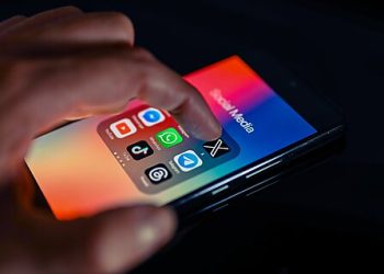 Government Officials Should Not Try to Influence Social Media